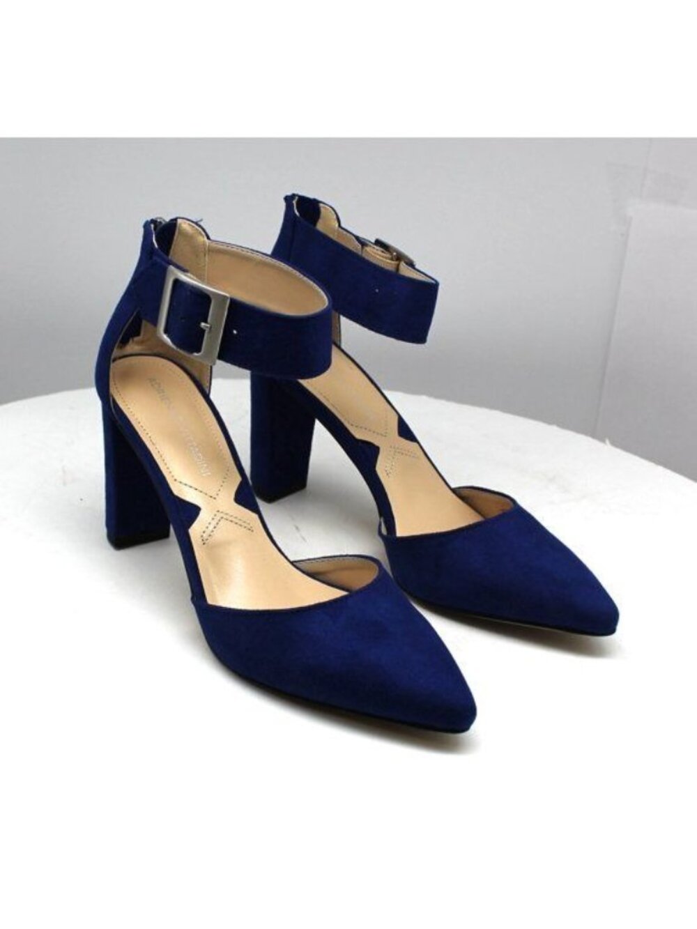 Adrienne Vittadini Womens Nerice Buckle Pumps Shoes Peacoat Blue Size 6.5M NWB